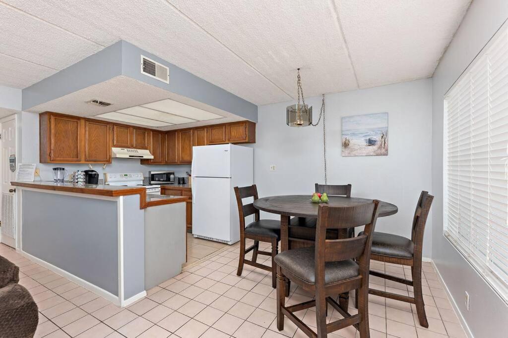 2 Bed 2 Bath 1St Fl Condo By Beach W Washer Dryer South Padre Island Buitenkant foto